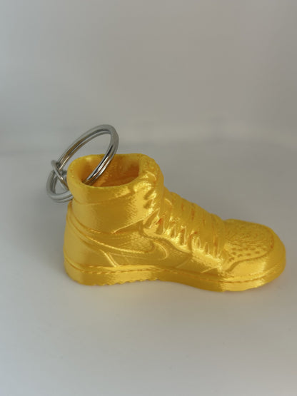 Gold Sneaker Trainer Keychain – Metallic Gold Shoe Keyring Charm, Mini Trainer Bag Accessory, 3D Printed Gift