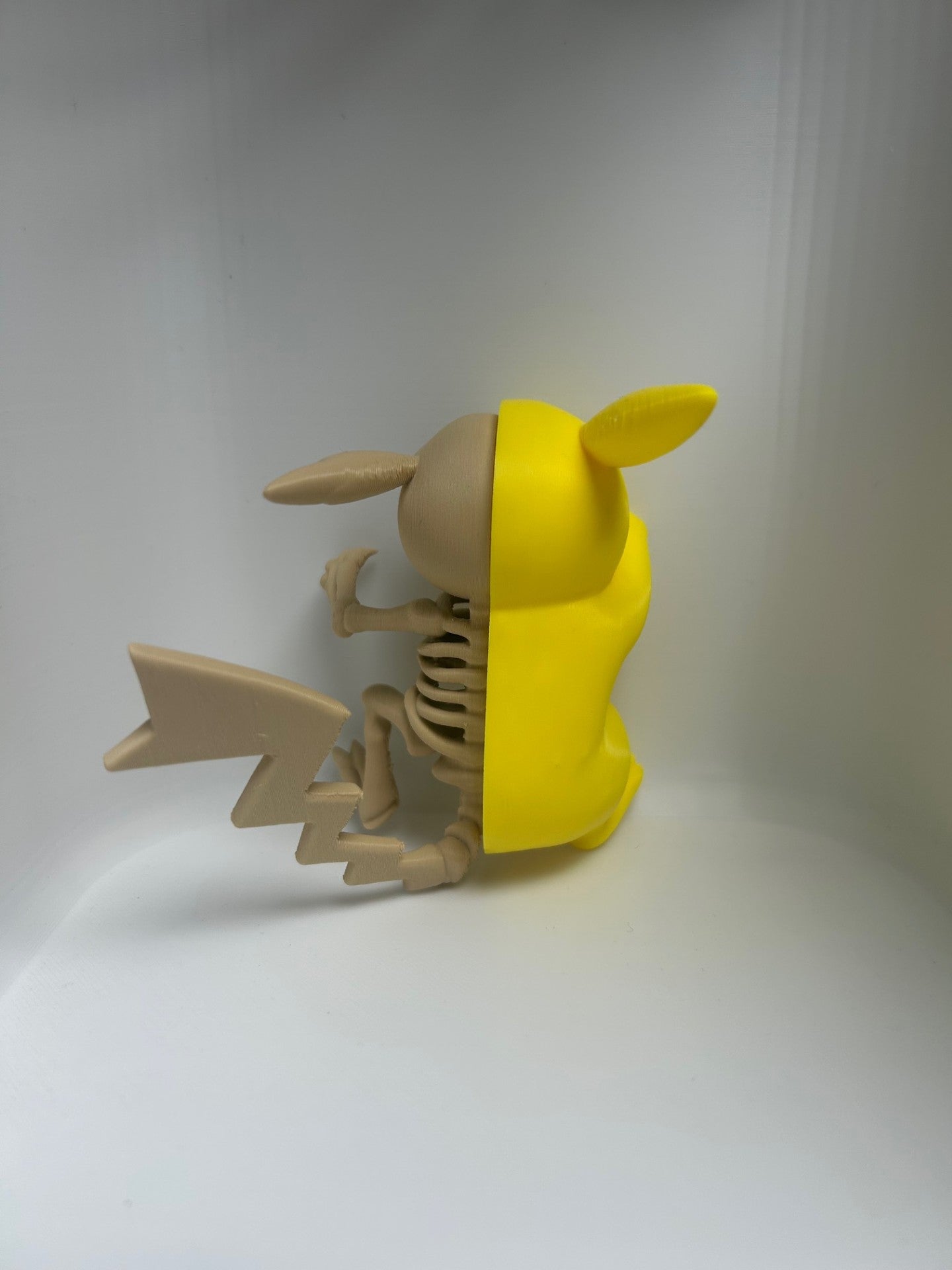 Pikachu Pokémon Skeleton action Figure Halloween I Display collectible