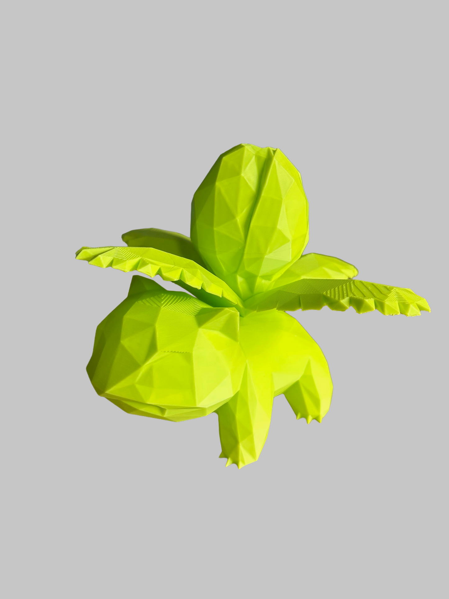 Low Poly Ivysaur large display figure